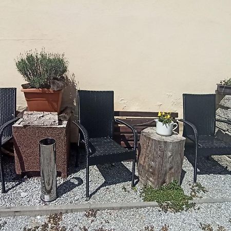 Apartmany Ziakova - Ubytovani Nove Hrady 111 מראה חיצוני תמונה