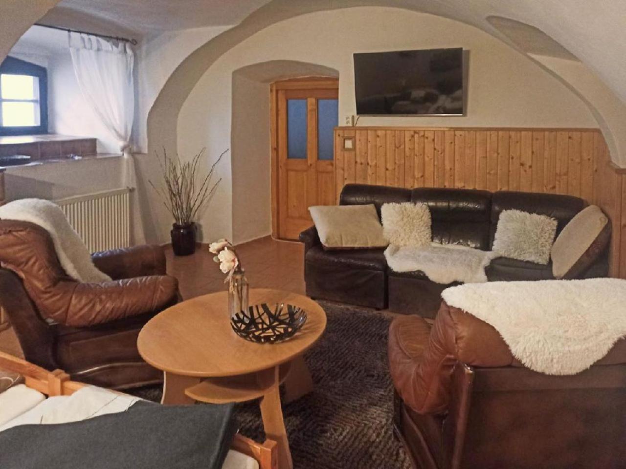 Apartmany Ziakova - Ubytovani Nove Hrady 111 מראה חיצוני תמונה